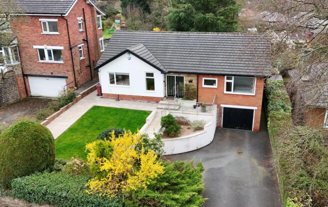 3 bed property, in Beardwood Brow, £475,000
