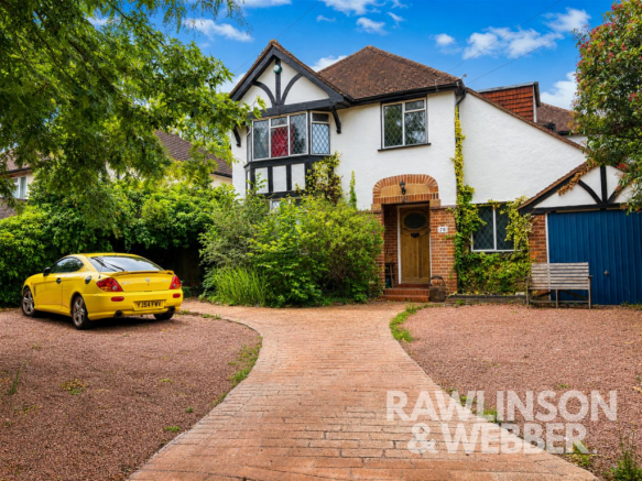 4 bed property, in Hurst Lane, £1,200,000