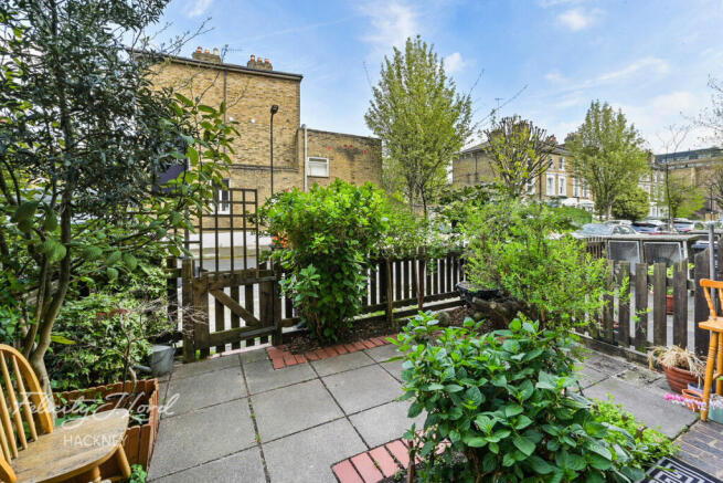 3 bed property, in Banbury Road, £675,000
