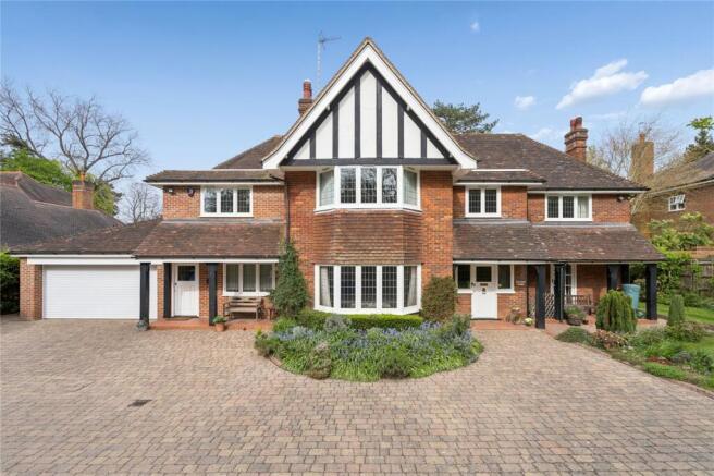 5 bed property, in Nightingales Lane, £2,500,000