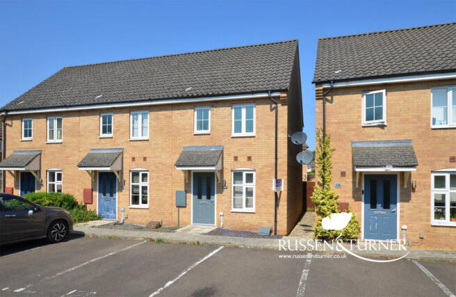 2 bed property, in Fred Ackland Drive, £185,000