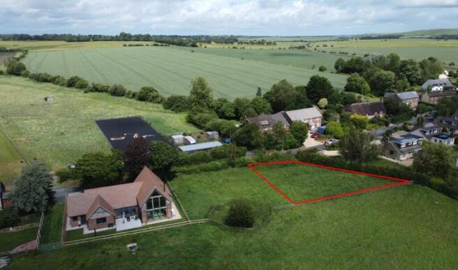 Studio, in Building Plot, £250,000