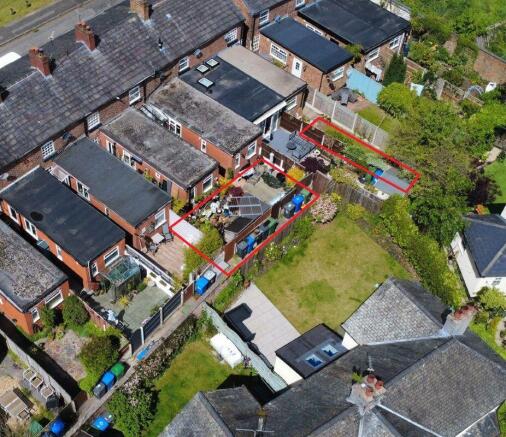 Land, in Land to the rear of Greenalls Avenue, £2,000
