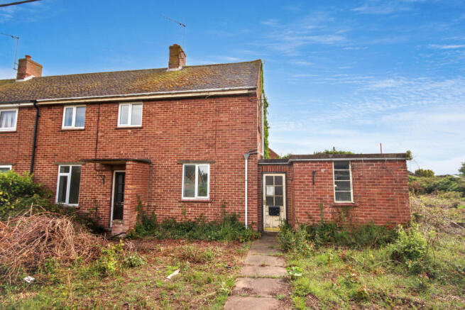 3 bed property, in Thornham, £300,000
