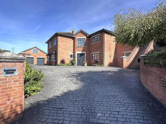5 bed property, in Aislaby Road, £1,195,000