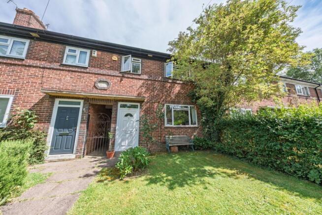 3 bed property, in Stainer Place, £425,000