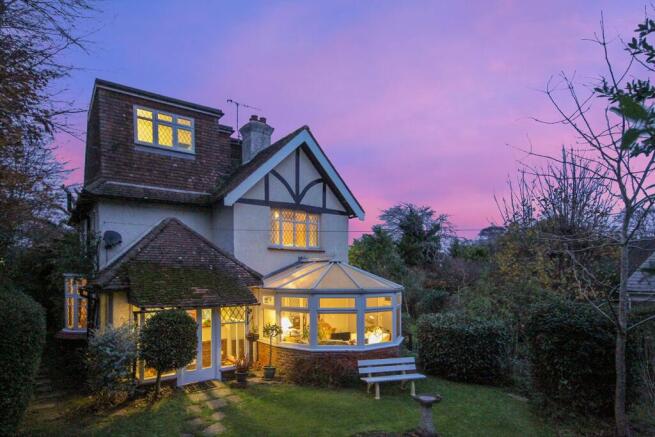 4 bed property, in The Street, £825,000