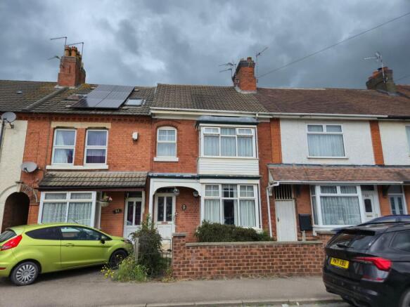 3 bed property, in Forest Road, £150,000