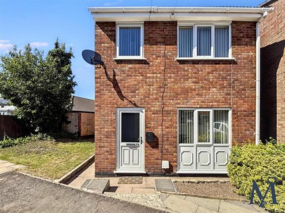 3 bed property, in Bramble Drive, £220,000