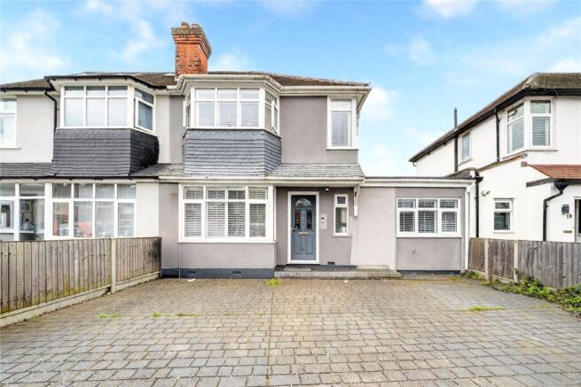 4 bed property, in Harold Road, £700,000