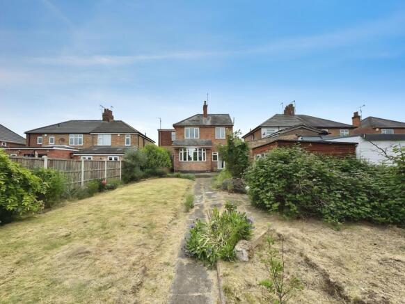 3 bed property, in Aylestone Lane, £425,000