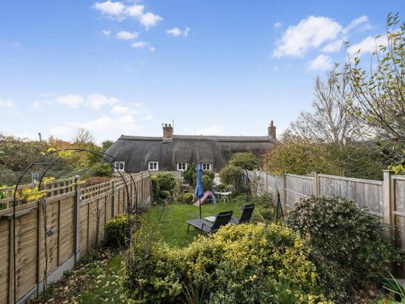 3 bed property, in The Cross, £279,000