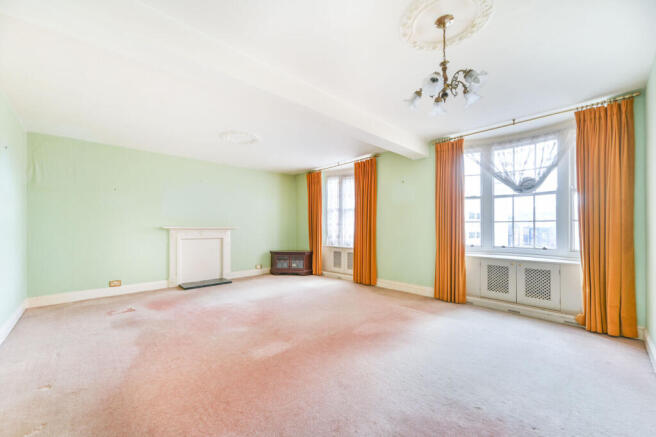 2 bed property, in Ralph Court, £700,000