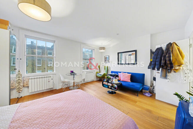 Land, in Gloucester Place, £448,000