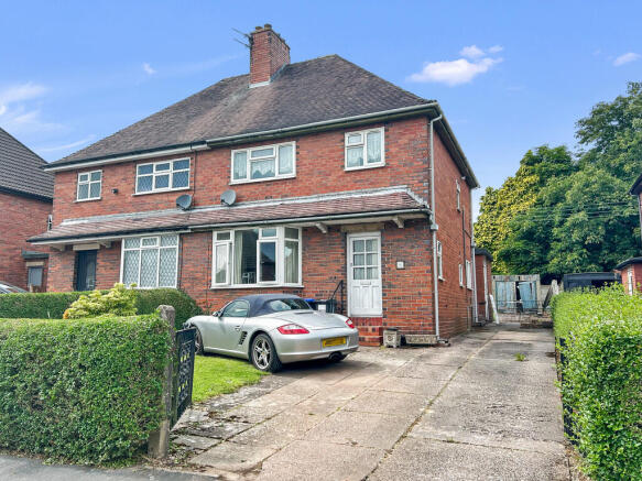 3 bed property, in Mount Road, £189,950