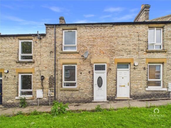 2 bed property, in Severn Street, £53,000