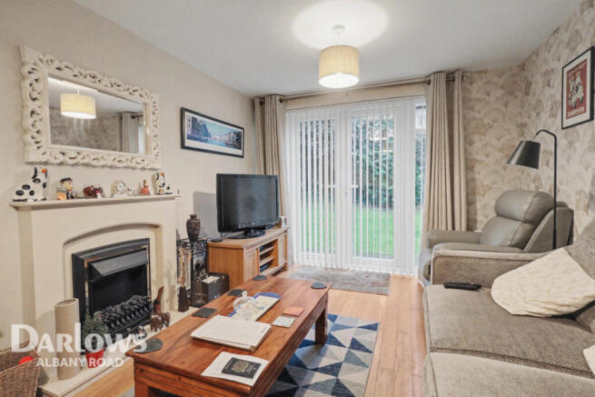 1 bed property, in Glenwood, £120,000