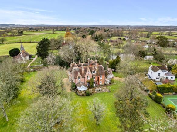 9 bed property, in Church Farm Lane, £1,750,000