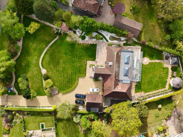 4 bed property, in Anand, £1,975,000
