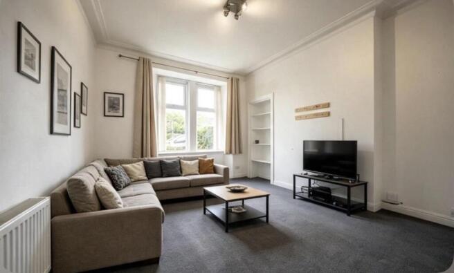 2 bed property, in Forthill Road, £144,995
