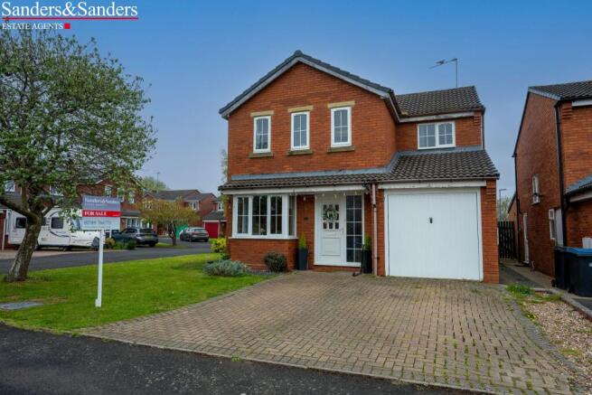 4 bed property, in Eclipse Road, £449,500