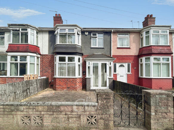 3 bed property, in Grange Road, £250,000