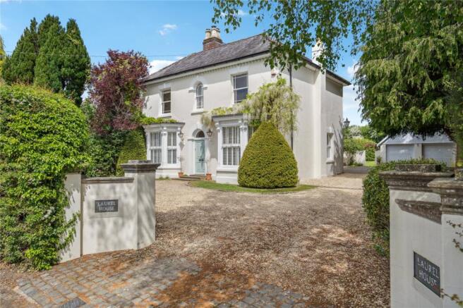 5 bed property, in Oxford Street, £1,795,000