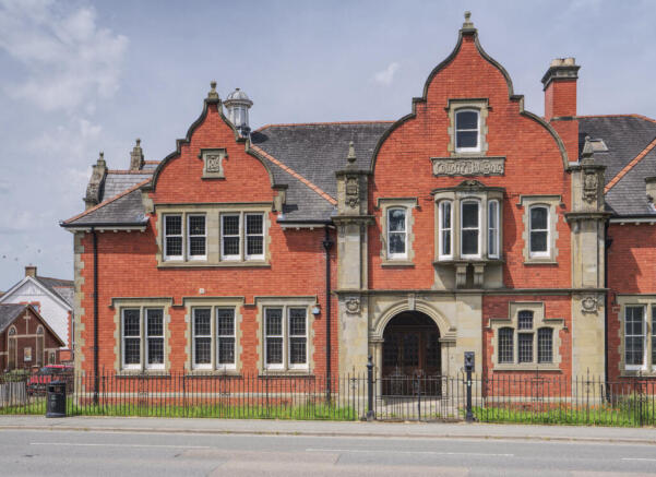 4 bed property, in The Old Police Station, £238,500