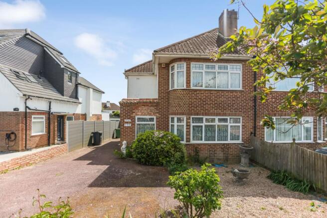 4 bed property, in Hangleton Road, £550,000