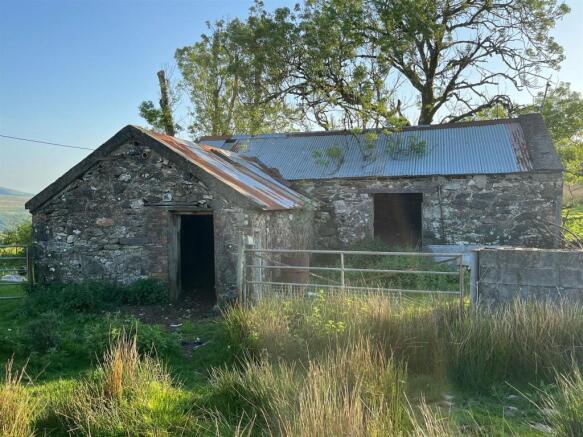 Land, in Y Fron, £40,000