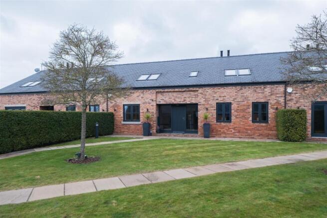 4 bed property, in Horton Lane, £895,000
