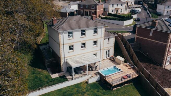 5 bed property, in Monmouth Park, £875,000