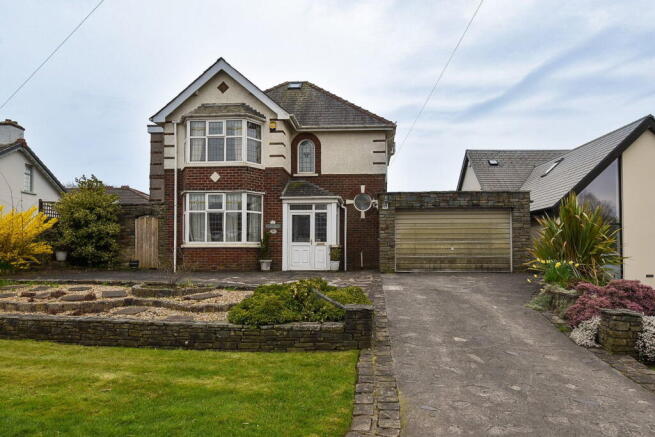 3 bed property, in Bolton Road, £562,000