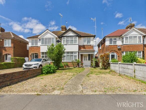 3 bed property, in Heathcote Avenue, £500,000