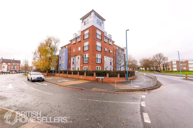2 bed property, in Kinsey Road, £120,000