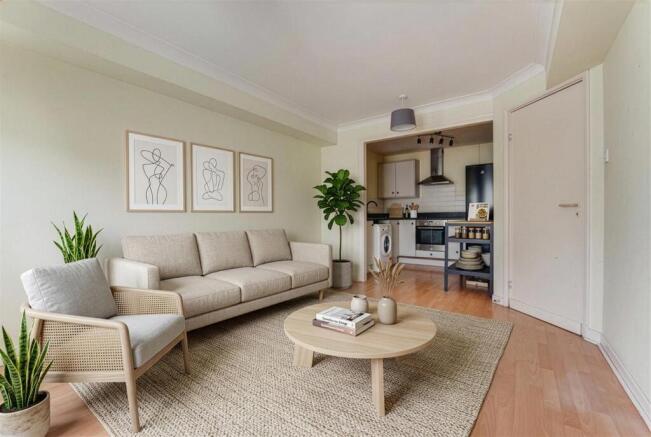 1 bed property, in Leabank Square, £300,000