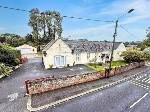 4 bed property, in The Village, £574,999