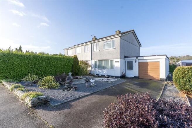 3 bed property, in Boscathnoe Way, £279,950