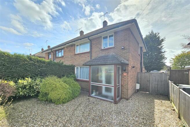 3 bed property, in Highland Road, £425,000