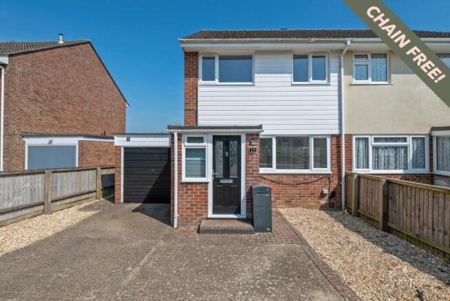 3 bed property, in Purdy Road, £315,000