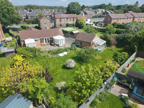 2 bed property, in Malber Cottage, £350,000
