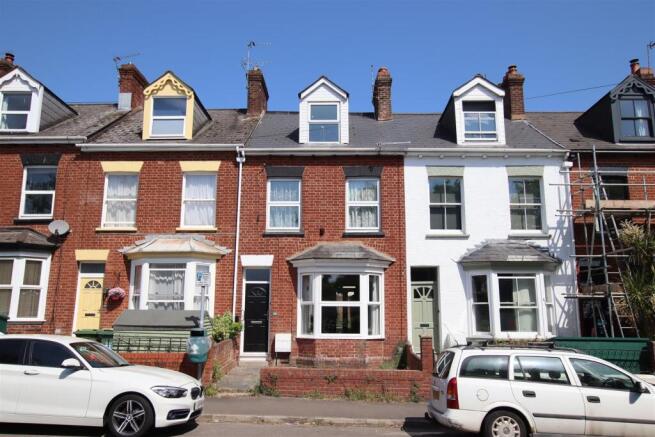 4 bed property, in South Lawn Terrace, £350,000