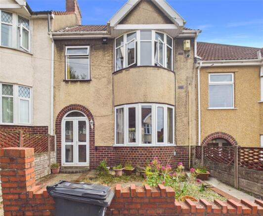 3 bed property, in Sylvia Avenue, £415,000