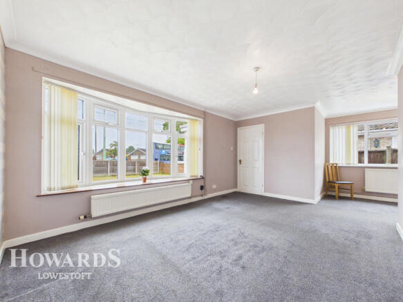 3 bed property, in The Street, £240,000