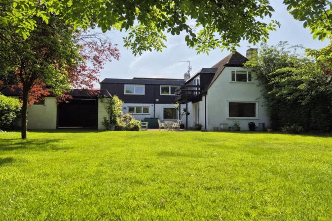 5 bed property, in Riverside Property - Quarry Wood Road, £2,500,000