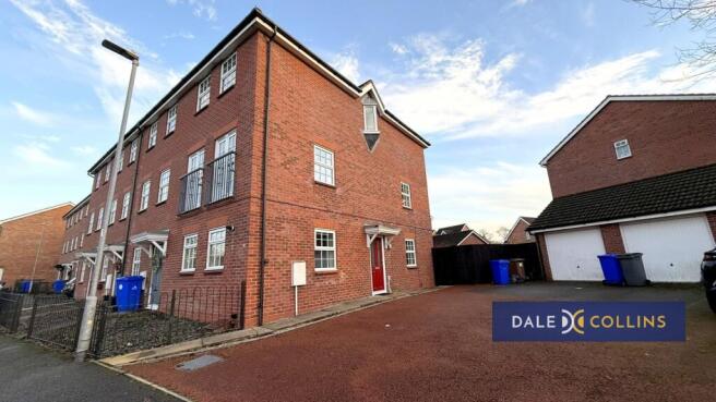 3 bed property, in Edgbaston Drive, £255,000