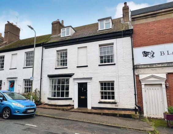 6 bed property, in Bicton Street, £415,000