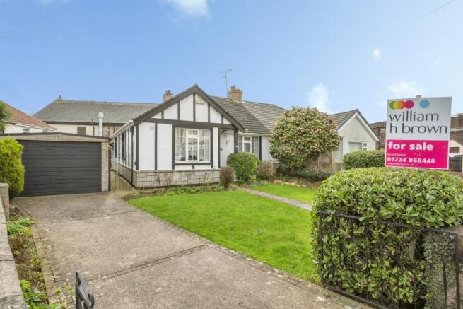 3 bed property, in Collum Gardens, £180,000