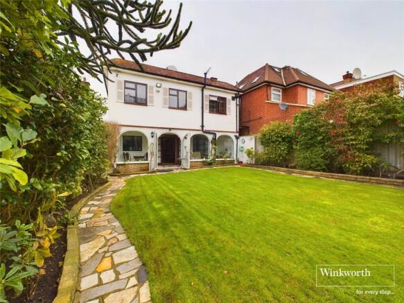 4 bed property, in Salmon Street, £1,000,000