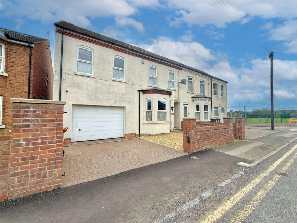 4 bed property, in Kirby Road, £475,000